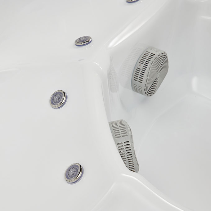 Маленький спа бассейн AquaVita 5001 Pro (рис.1)